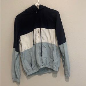 Hooded wind breaker
